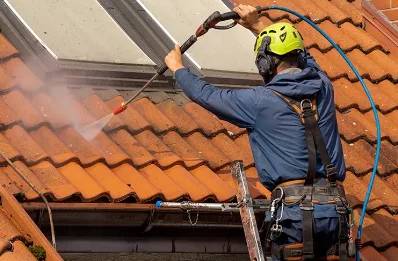 Démoussage et hydrofuge de toiture à Drocourt